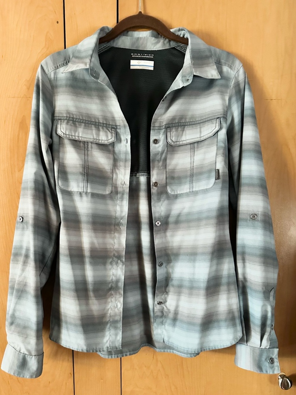 Columbia Women’s Pilsner Peak Novelty Button-front Shirt Size S - Picture 3 of 13